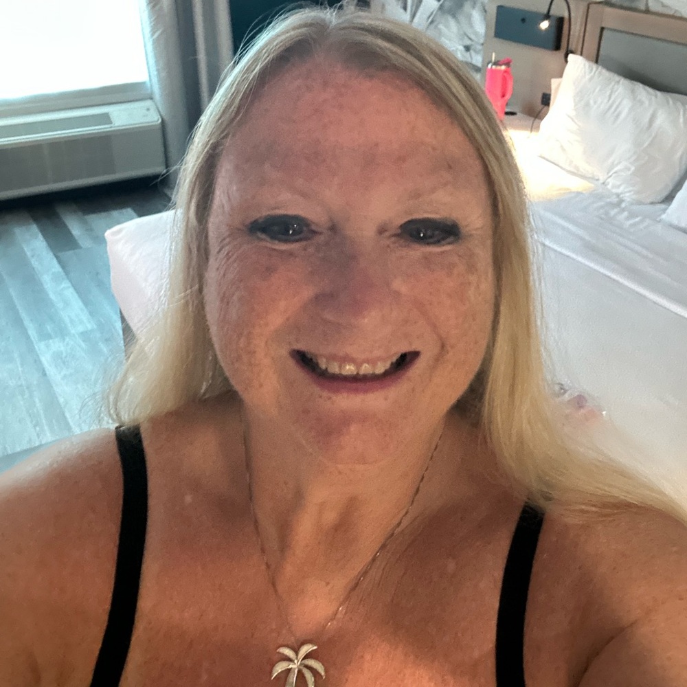 Meet your Posher, Arlene